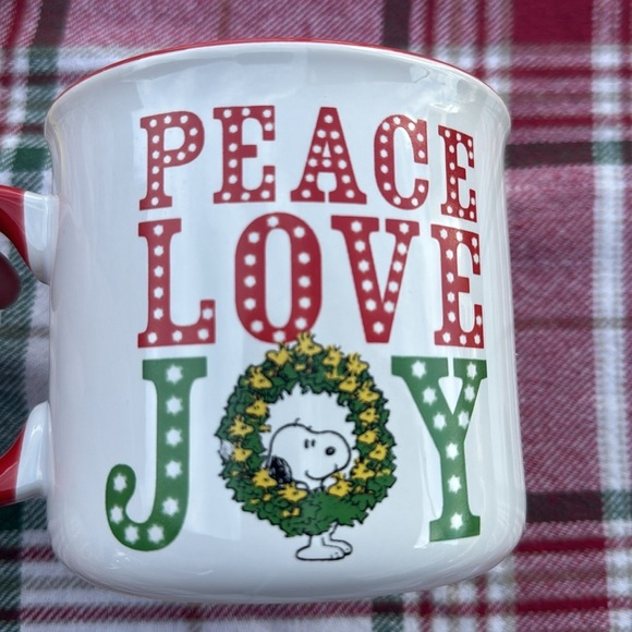 Peanuts Oversized Mug - Picture 1 of 7